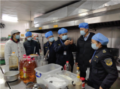 蒙山开展春季开学校园食物平安专项查抄